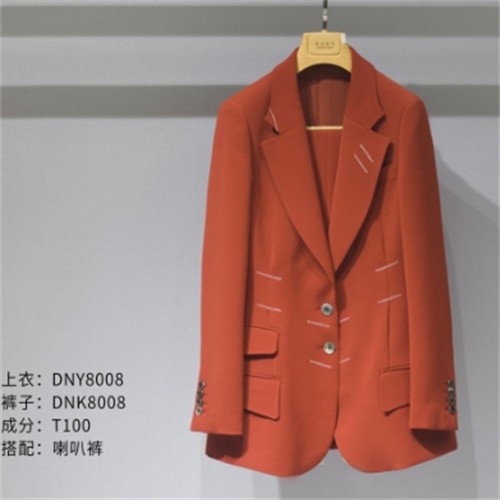 女西服批发